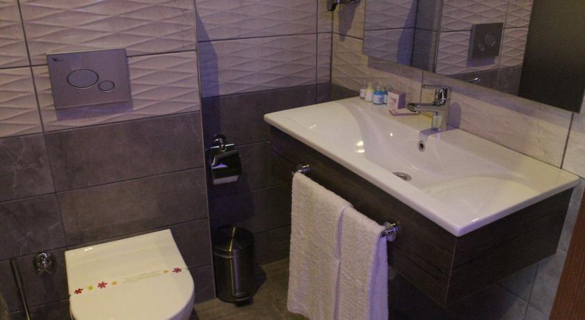 Vera Hotel Bandırma Εξωτερικό φωτογραφία